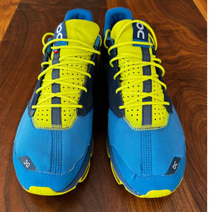 On CloudTec, size 12